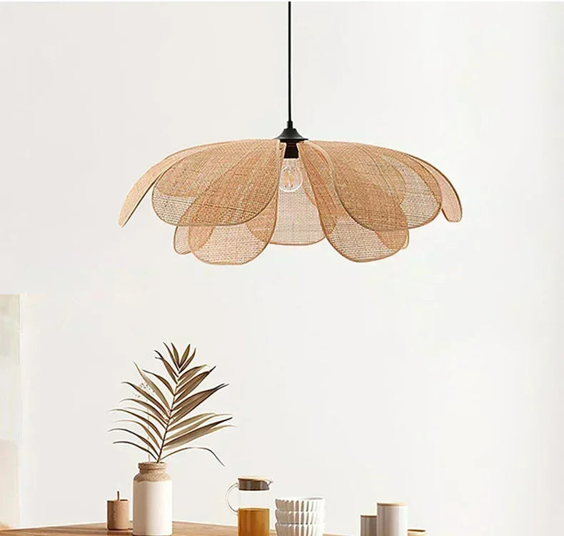 Mariposa Lamp
