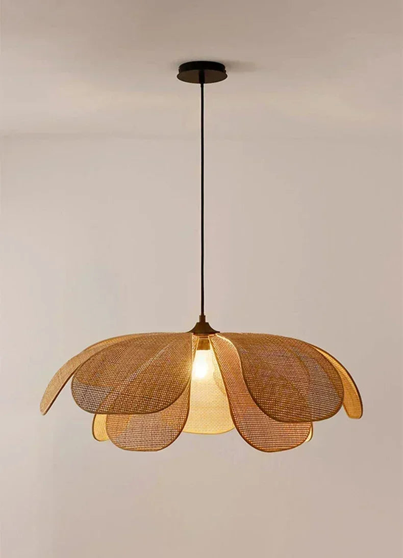 Mariposa Lamp